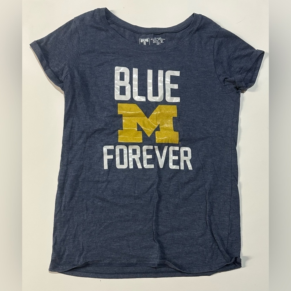 EUC Girls T University U of M Blue Forever Tee, Size XL